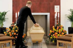 Beispiel einer Feuerbestattung in Krematorium